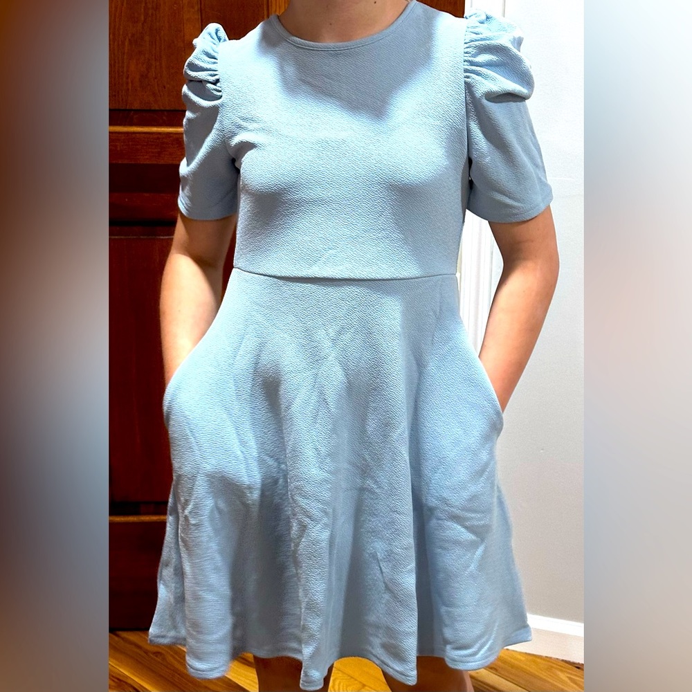 NWT Sisidolls Girls Puff Sleeve Dress